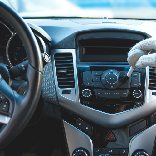 what is best to clean car dashboard